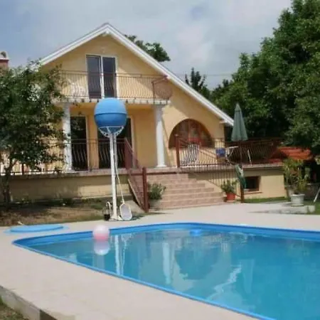 Zonnehuis Mit Privatem Schwimmbad By Interhome Дом отдыха Sukoro