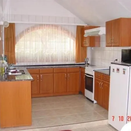 Zonnehuis Mit Privatem Schwimmbad By Interhome *