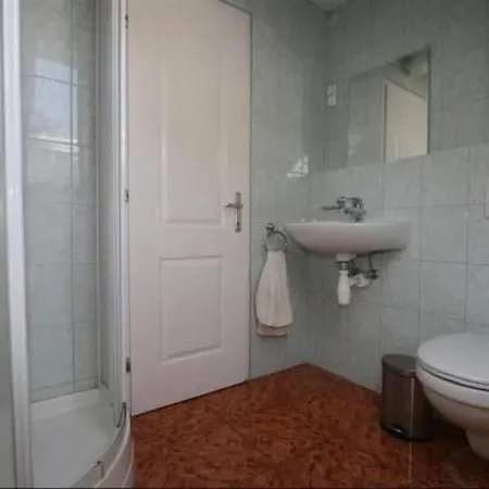 Zonnehuis Mit Privatem Schwimmbad By Interhome