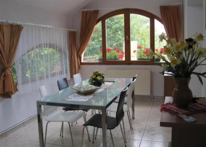 Holiday home Zonnehuis Mit Privatem Schwimmbad By Interhome *