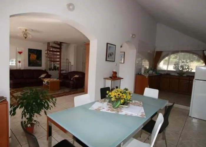 Zonnehuis Mit Privatem Schwimmbad By Interhome Holiday home