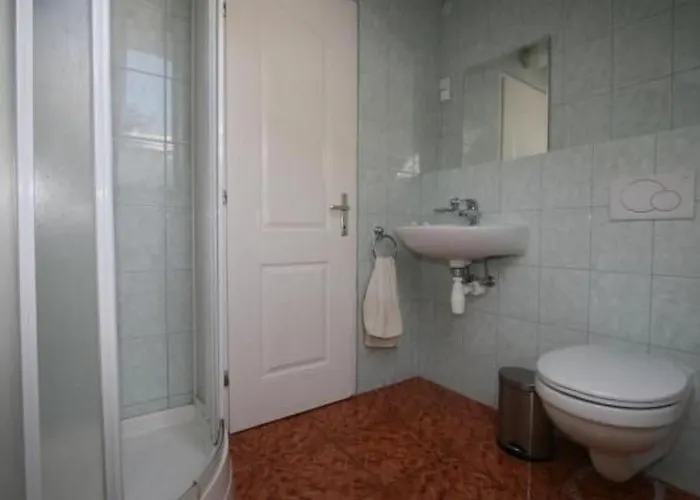 Zonnehuis Mit Privatem Schwimmbad By Interhome